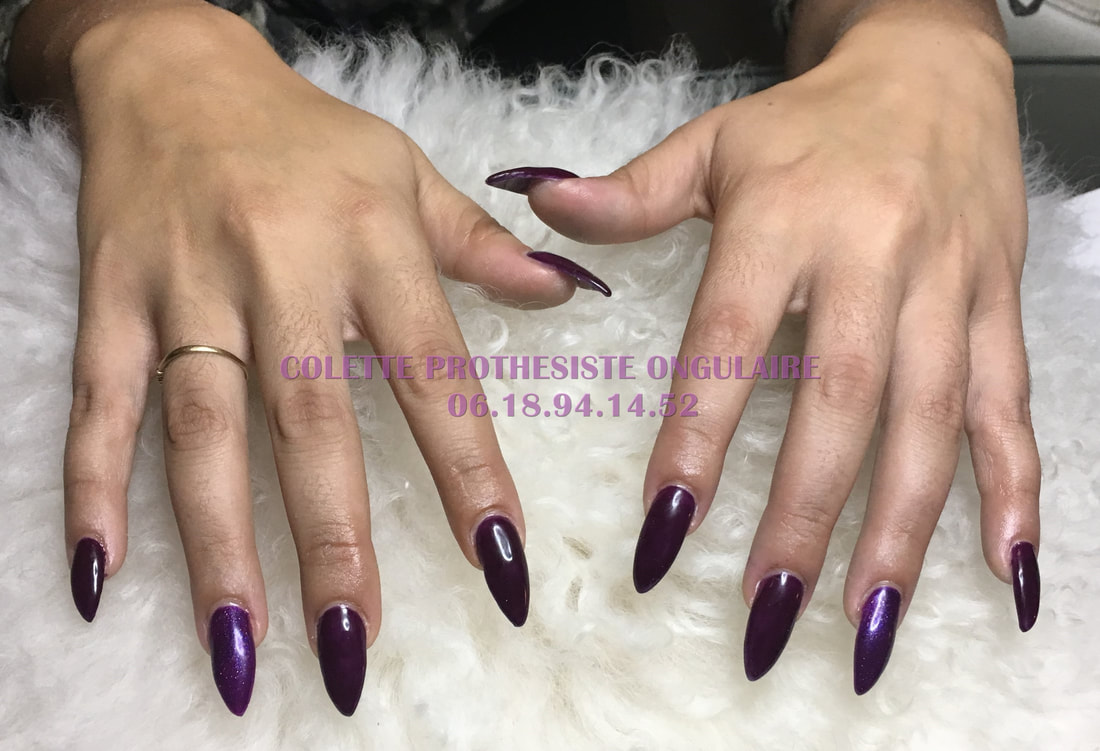 Photo pose faux ongles - Colette prothesiste ongulaire nice